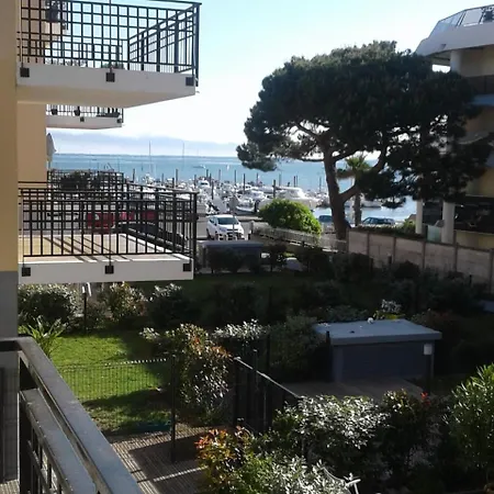 Apartment Appt 4-5 Pers Quartier Port De Plaisance - Avec Vue Sur La Arcachon